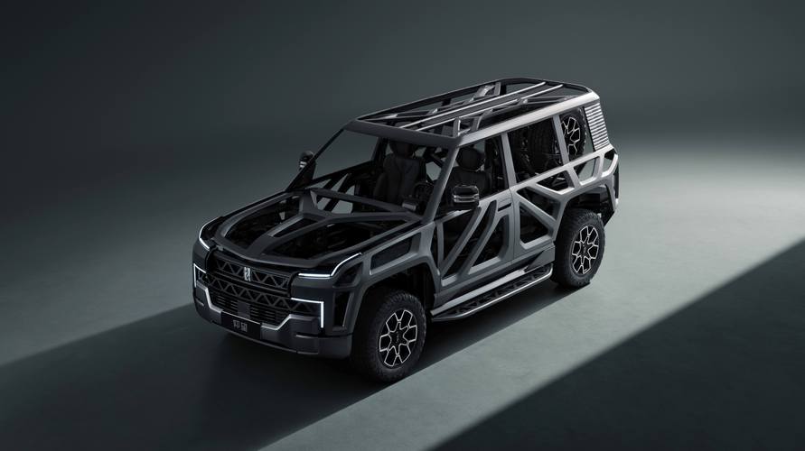 成都205仰望U8硬派越野的科技魅力，国能汽车对传统燃油车市场的冲击